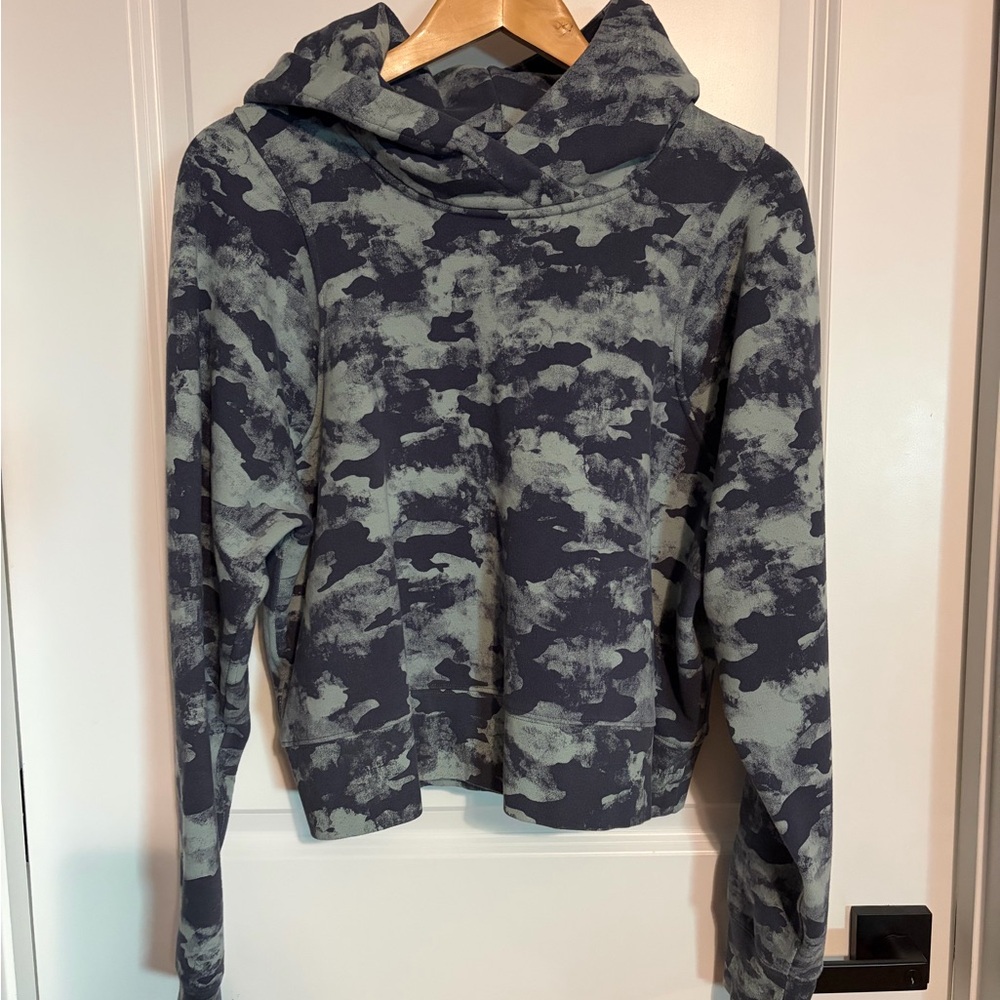 Lululemon Blue Camouflage Hoodie. Slim stretchy fit. Hits at waist.